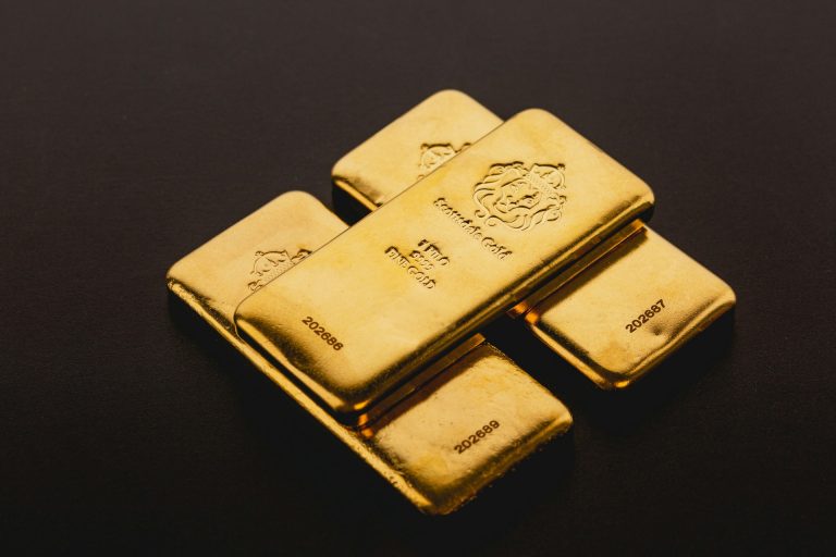 Gold Prices Hit New Record High at Week’s Start
